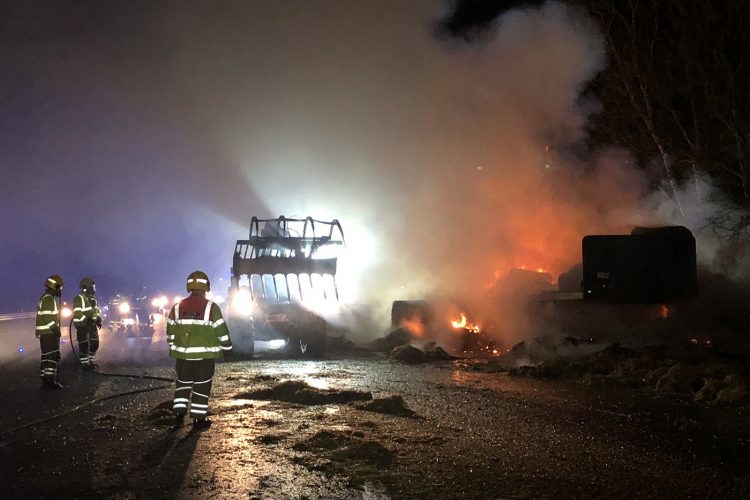 M4 lanes blocked and slip road closed 15 hours after hay lorry blaze broke out