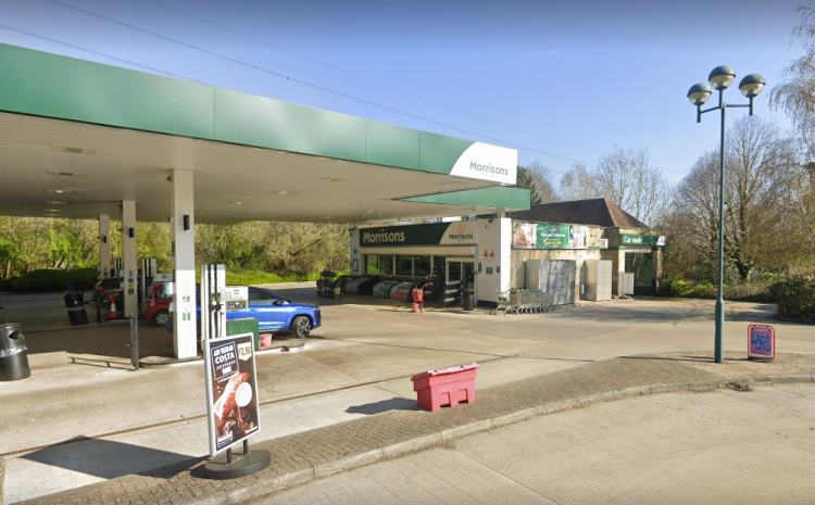 Man who brandished weapon at petrol station admits community order breaches