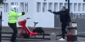 “Nothing short of incredible”: Met Police praise officer who tackled gun-wielding suspect