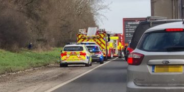 A419 closed northbound after 999 services race to multi-vehicle collision