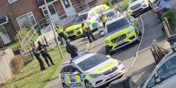 Armed police swarm Swindon housing estate after disorder involving weapons
