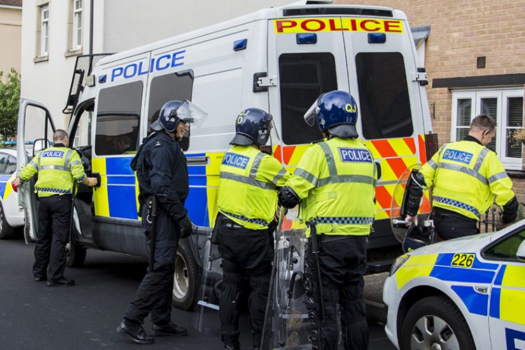 Man arrested and package of heroin seized after police raid house in Swindon