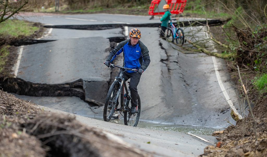 'You could be prosecuted for accessing Lyneham Banks landslip', council