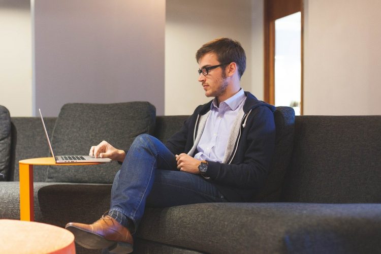 Risk-Free Ways To Play Games Online In The UK
