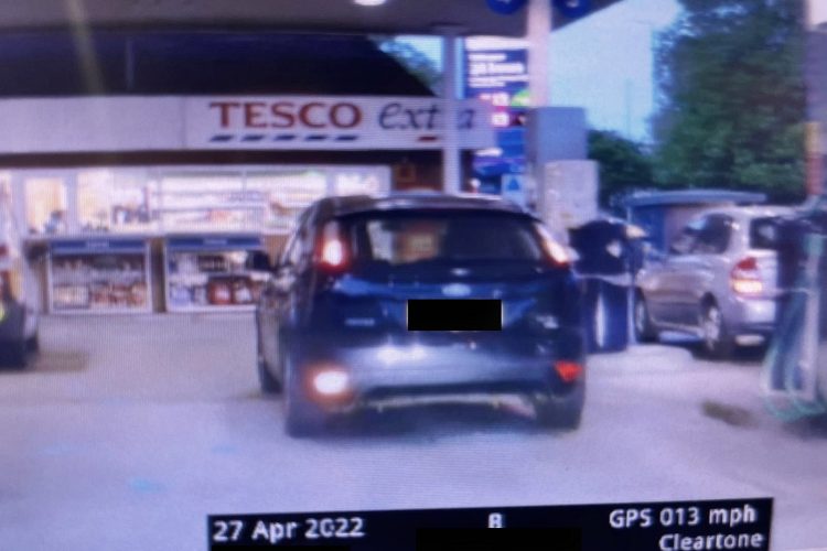 Up to £10k worth of ‘stolen goods’ seized after five car occupants arrested in Swindon
