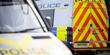 £20,000 cash seized and drugs found after police raid house in Swindon