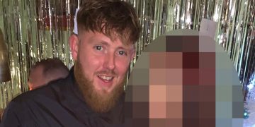 Swindon barber pinned girlfriend down by her throat when she refused to cuddle