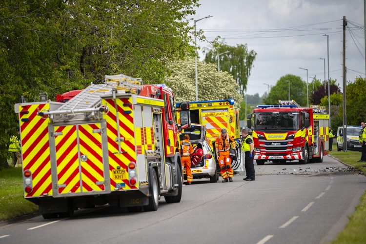 Chippenham road closed both ways as emergency service rush to head-on crash
