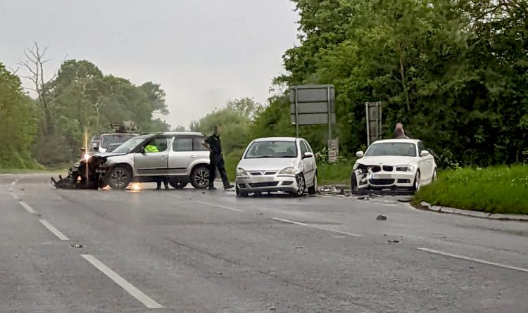 Emergency services called to ANOTHER crash on A420 crossroads near Chippenham