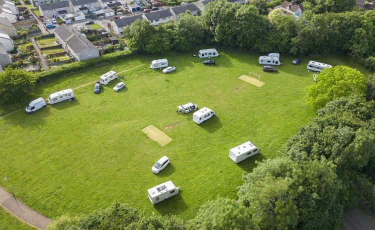 Travellers tell locals they ‘better get used to it’ as group take over Chippenham park