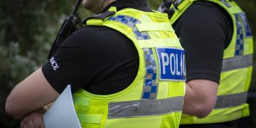 170 struggling police officers and staff at West Country force rely on food banks