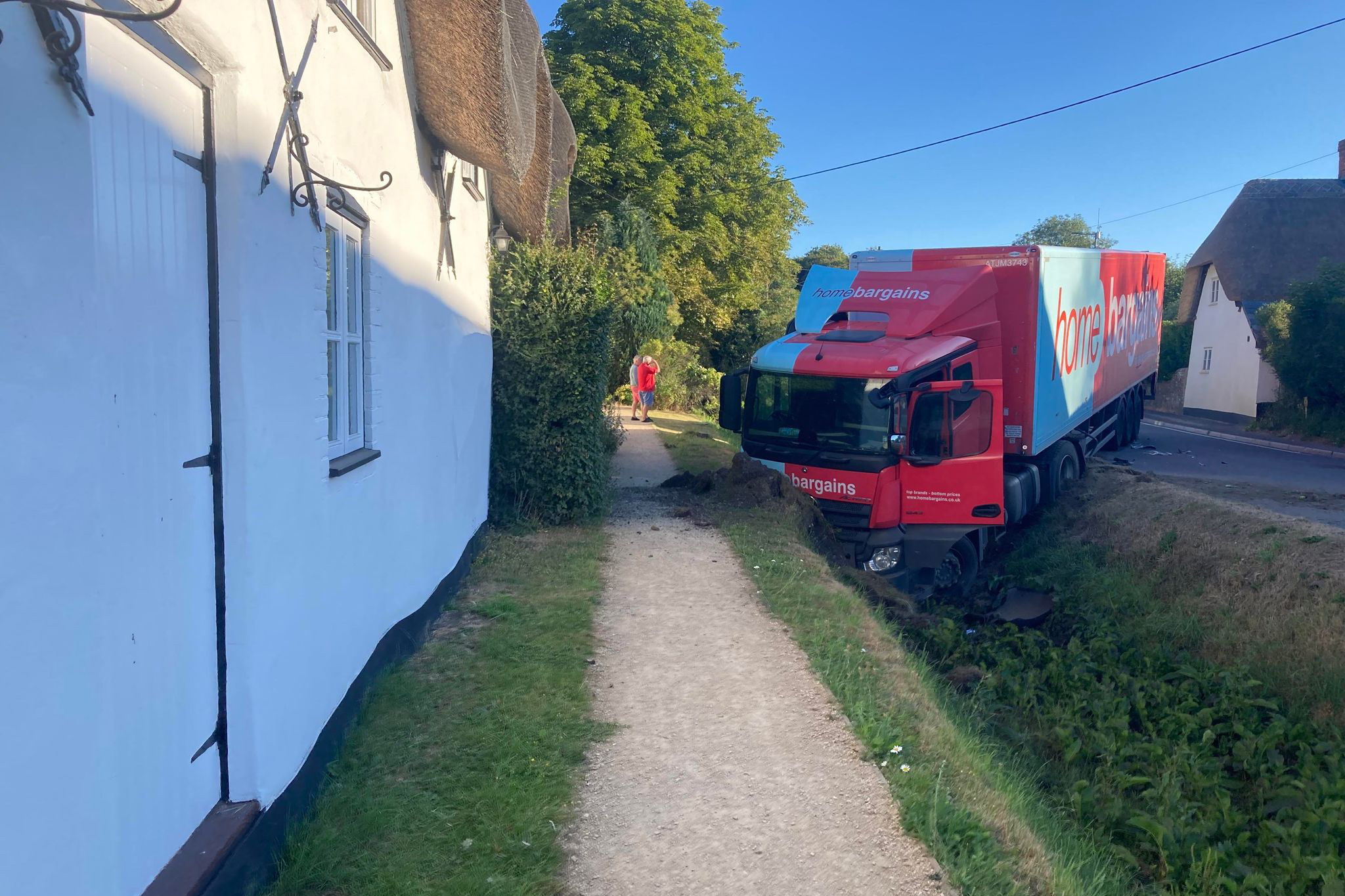GALLERY Photos show extent of Home Bargains lorry's near miss with
