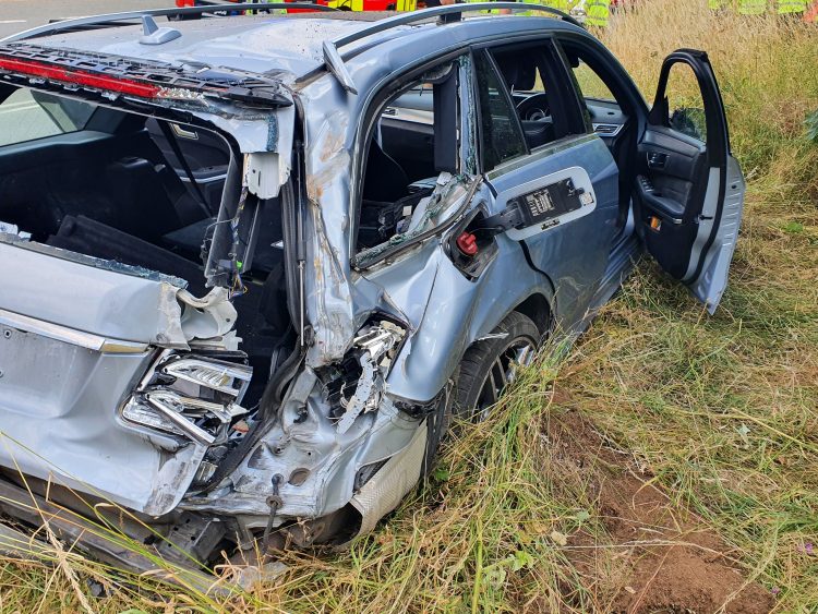 A420 blocked both directions near Chippenham after crash on junction