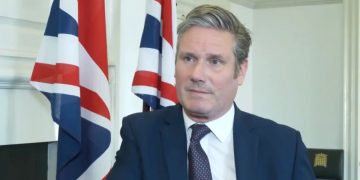 Labour leader Keir Starmer calls for General Election as government ‘collapses’