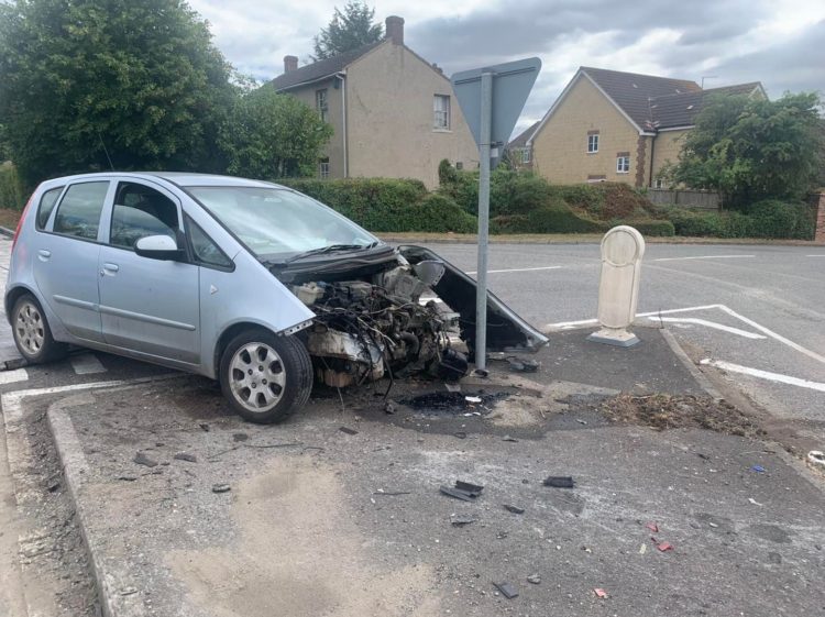 Suspected drink driver, 39, arrested at A3102 crash in Royal Wootton