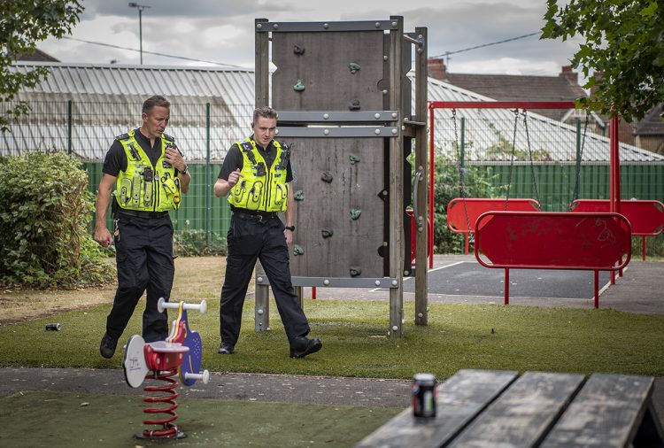 Males spotted with axe in Chippenham park as police search area for weapons