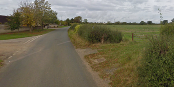 Bassett window cleaner targeted random woman by exposing and touching genitals