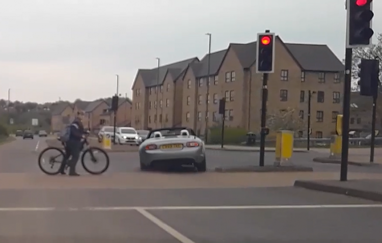 Swindon man sped through red light – narrowly missing child on bicycle