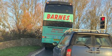 Road blocked near Faringdon as coach gets stuck on bridge over River Thames