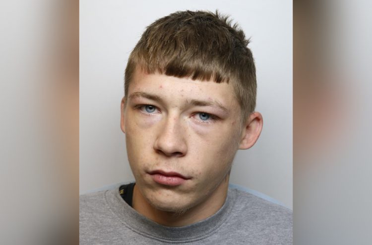 Man banned from wearing a face covering and being part of a gang in Swindon