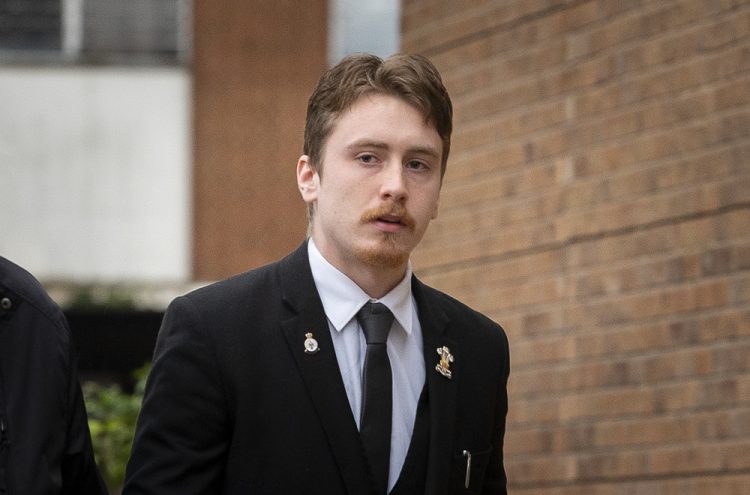 19-year-old former soldier caught with live ammunition and cocaine