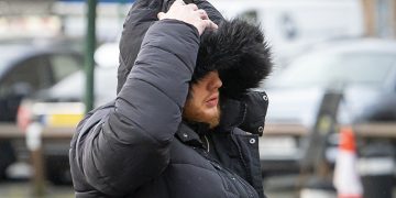 Swindon man made bomb threats to journalist after he refused to remove court story
