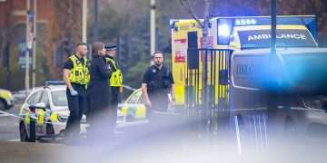 Major investigation launched in Swindon as person stabbed in the street