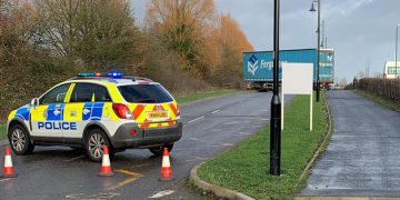Road near Swindon school closed by police due to jack-knifed lorry