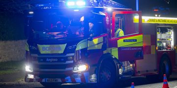 Fire engine crashes whilst responding to serious-injury smash on black ice