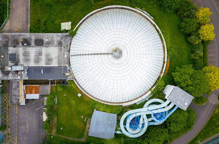 Council approve plans to restore Oasis Leisure Centre’s famous dome