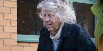 Elderly woman fled after crashing into Range Rover in Malmesbury car park