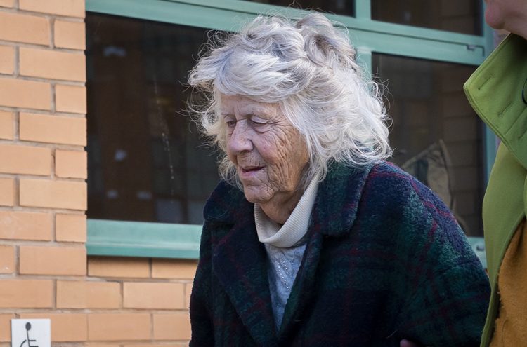 Elderly woman fled after crashing into Range Rover in Malmesbury car park