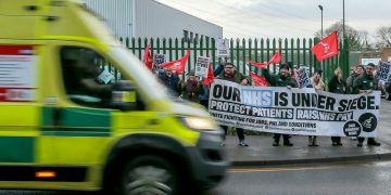 Public warned to ‘think carefully’ before calling 999 during ambulance strike