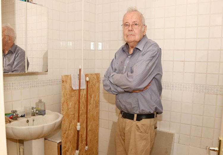 Pensioner ‘depressed’ after washing in sink for months amid plumbing delays