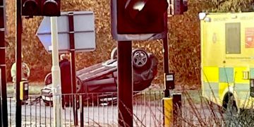 Thamesdown Drive traffic delays as car overturns and 999 crews respond