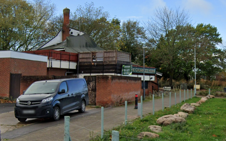 Police secure Swindon pub closure over concerns landlady is ‘assisting gang’