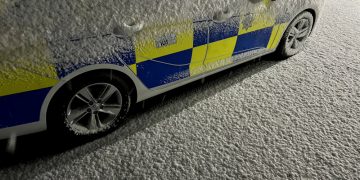 Wiltshire Police tell motorists “do not drive” after “very heavy snow”