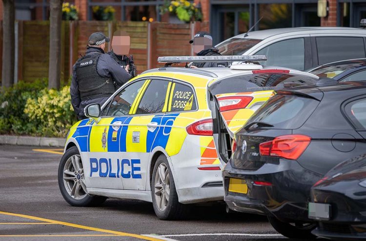Firearms cops storm Swindon hotel after shooting suspect tip-off