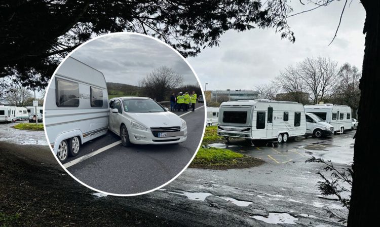 Travellers move to Oasis site after ‘crashing on M4 in attempt to leave Swindon’