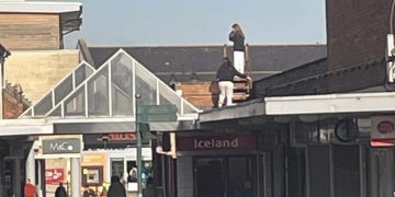 Police step up patrols in Calne after children seen clambering on roof