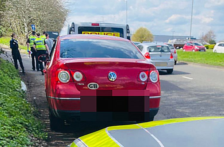 Suspected drink driver detained by witnesses in Great Western Way