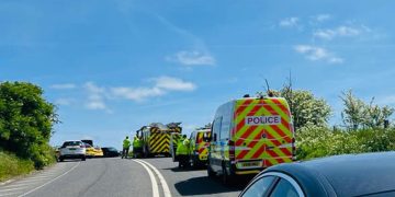 Three people injured in two-vehicle crash on A4 near Avebury