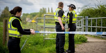 Tragedy as body of teen found in river after major search in Lechlade
