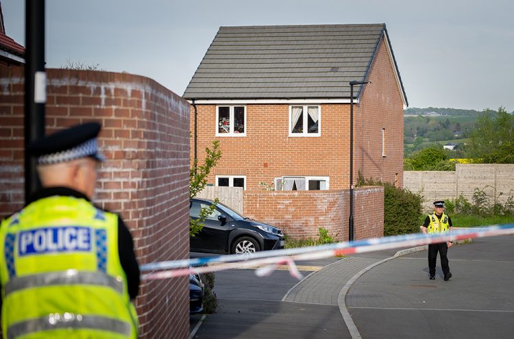 Police probe ‘suspicious substance’ as locals evacuated in Swindon