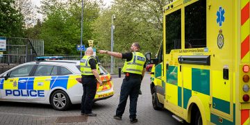 Man jumps into river from Chippenham bridge in ‘suicide attempt’
