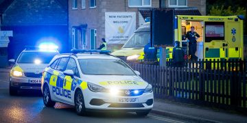 Man jumps into river from Chippenham bridge in ‘suicide attempt’