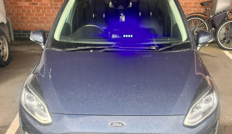 Man arrested after motorists ‘pulled over by fake cop’ in Wiltshire