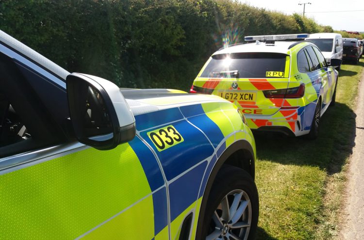 Driver to ‘lose licence’ after using phone near police in A350 traffic jam