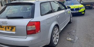 Driver arrested in Calne after he’s seen ‘headbutting steering wheel’
