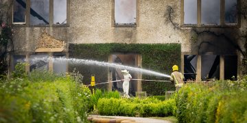 Grade 2 listed farmhouse in Wiltshire countryside destroyed in blaze